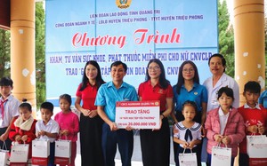 Nghĩa tình cán bộ truyền thông Agribank dành cho học sinh hiếu học, có hoàn cảnh khó khăn tại Nghệ A - Ảnh 5.