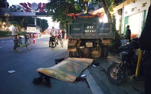 Truy tặng Bằng khen của Thủ tướng cho người hy sinh khi cứu hộ trong bão số 3 tại Yên Bái- Ảnh 3.