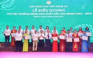 Nông dân Việt Nam xuất sắc có mặt tại Hà Nội để đón chuỗi sự kiện Tự hào Nông dân Việt Nam 2024 - Ảnh 12.