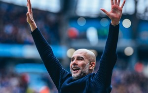 Man City thua đậm Tottenham, HLV Guardiola vớt vát: “Mùa giải còn rất dài” - Ảnh 3.