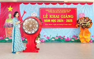 174 học sinh lớp 10 ở Hà Nội hết mang danh học "chui": Ngày đầu ở “trường mới” thế nào? - Ảnh 6.