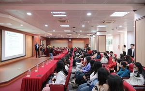 Á vương sinh viên Việt Nam "gây bão" vì đẹp trai, học giỏi: "Ngoại hình cho em rất nhiều cơ hội" - Ảnh 5.