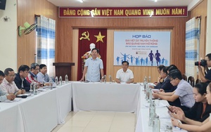 3 em học sinh bị nước lũ cuốn được cứu kịp thời- Ảnh 6.