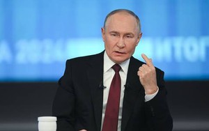 Ông Putin bất ngờ nói về khả năng cấp quy chế tị nạn cho ông Zelensky - Ảnh 3.