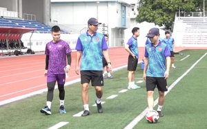 HLV Kim Sang-sik: "Nguyễn Xuân Son đã sẵn sàng cho trận đấu với ĐT Myanmar" - Ảnh 9.