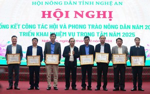 Bệnh viện đa khoa thành phố Vinh và 10 dấu ấn nổi bật trong năm 2024 - Ảnh 10.