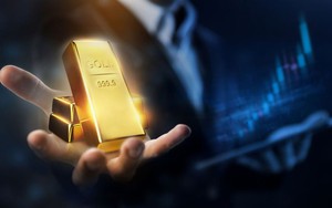 Giá vàng hôm nay 1/2: Nhiều yếu tố thúc đẩy giá vàng tăng
