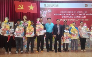 Hội Nông dân Lâm Đồng cùng Agribank Lâm Đồng trao 1.000 phần quà Tết cho hộ khó khăn 