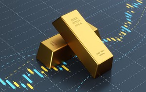 Giá vàng hôm nay 15/2: Vàng thế giới lao dốc, dự báo bất ngờ của chuyên gia về giá vàng năm 2024