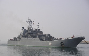 Thống đốc Sevastopol vô tình làm lộ vị trí một tàu đổ bộ Nga