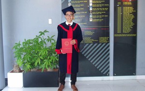 Theo đuổi đam mê trí tuệ nhân tạo, chàng trai xứ Nẫu được đại học hàng đầu Úc trao học bổng tuyển thẳng Tiến sĩ
