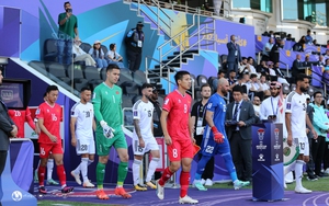 HLV Troussier: "ĐT Việt Nam đã ghi 2 bàn vào lưới Nhật dễ dàng quá"- Ảnh 6.