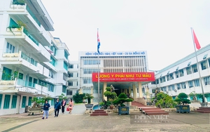 Công an khám xét một bệnh viện ở Quảng Bình, phát hiện hàng trăm viên ma túy