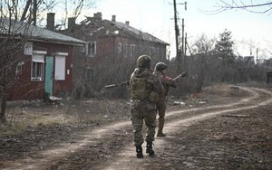 Quân đội Nga đạt được thắng lợi mới ở Donbass