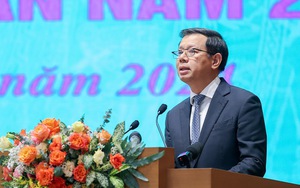 Tổng Giám đốc Nguyễn Việt Quang 