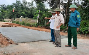 2 dự án đường bê tông ở Quảng Trị thi công sai thiết kế
