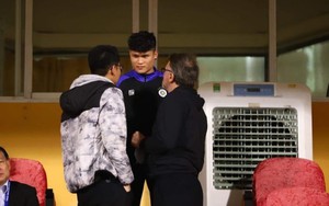 HLV Troussier dự khán, Hà Nội FC đánh bại Hồng Lĩnh Hà Tĩnh