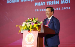 Chủ tịch UBND TP.HCM Phan Văn Mãi: Chuyển đổi số, chuyển đổi xanh là chuyện sống còn của doanh nghiệp và của cả thành phố
