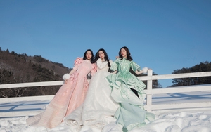 Triển lãm sách ảnh về dự án thời trang lần đầu tiên được thực hiện tại Hàn Quốc