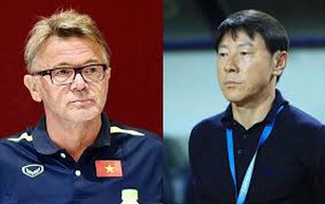 “Chơi chiêu” kém hơn, HLV Troussier không thể thắng HLV Shin Tae-yong?