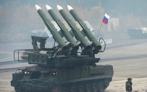 Đặc nhiệm Ukraine dùng siêu pháo HIMARS thổi bay hệ thống phòng không Buk của Nga 