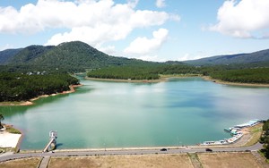 Lâm Đồng: TP.Đà Lạt và huyện Lạc Dương “thiếu nước sinh hoạt” nhưng chưa thể bổ sung nước từ hồ Tuyền Lâm