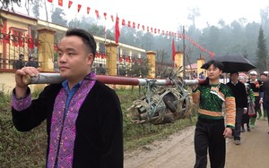Độc đáo người Mông ở Yên Bái tổ chức lễ cúng thần ở 