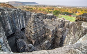 Cận cảnh ngôi đền cổ 1.200 năm tuổi được chạm khắc từ một khối đá khổng lồ