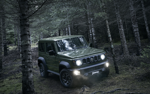 Suzuki Việt Nam trình làng mẫu xe off-road Jimny