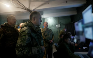 Tình hình mặt trận phía đông Ukraine leo thang đáng lo ngại