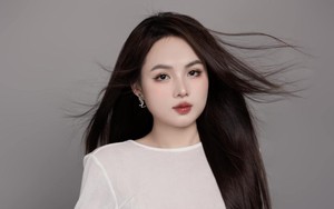 Cô nàng thẩm mĩ bén duyên với Tiktok live