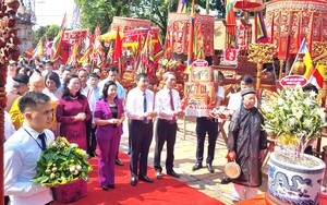 Ninh Bình: Độc đáo lễ hội đền Thánh Nguyễn năm 2024