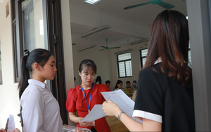Trường công lập top đầu ở Hà Nội giảm chỉ tiêu lớp 10: “Bàn tới bàn lui” phương án chọn trường