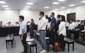 Xét xử vụ Chủ tịch Vimedimex: Các lãnh đạo, cán bộ Hà Nội có liên quan vắng mặt tại tòa