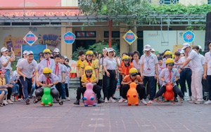 Prudential xây dựng thói quen, hành vi tham gia giao thông an toàn cho học sinh tiểu học.