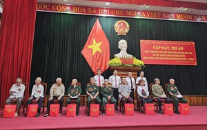 Hòa Bình gặp mặt, tri ân Cựu chiến binh Điện Biên nhân 70 năm Chiến thắng Điện Biên Phủ