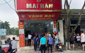 Nam thanh niên cướp tiệm vàng giữa ban ngày ở Phú Thọ