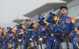 Cảnh sát cơ động kỵ binh xuất hiện trong chương trình nghệ thuật đặc biệt của Bộ Công an