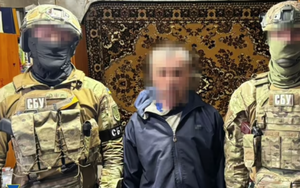 Ukraine bắt giữ hai kẻ phản bội