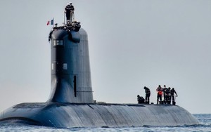 Hình ảnh hiếm hoi bên trong tàu ngầm hạt nhân của Pháp
