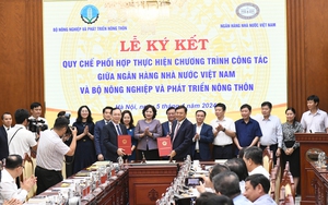 Bộ NNPTNT và Ngân hàng Nhà nước Việt Nam ký Quy chế phối hợp, phát huy vai trò của tín dụng đối với 