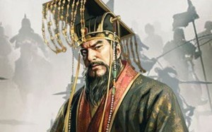 Nhờ 3 yếu tố nào, Tần Thủy Hoàng có thể thống nhất thiên hạ?