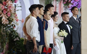 Dàn sao quy tụ trong đám cưới Quang Hải - Chu Thanh Huyền