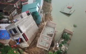 Cận cảnh: 6 ngôi nhà ở Vạn An, Bắc Ninh bị sụt lún xuống sông Cầu trong đêm