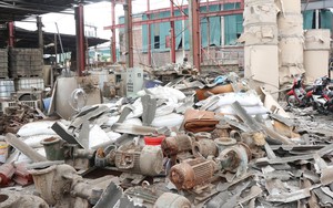 Hiện trường tan hoang sau vụ nổ khiến 1 người tử vong, 2 người bị thương tại khu công nghiệp ở Bắc Ninh