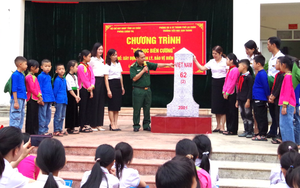 Hàng trăm học sinh ở tỉnh biên giới Lai Châu tham gia 