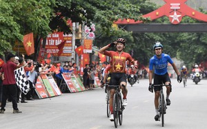 Cuộc đua xe đạp Về Điện Biên Phủ 2024: Phạm Lê Xuân Lộc lập 
