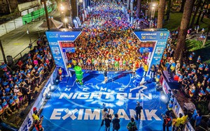 Ho Chi Minh City Night Run Eximbank thành công rực rỡ  - lan tỏa tinh thần năng động và “bứt phá” đến cộng đồng