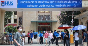Trường đầu tiên tại Hà Nội công bố điểm chuẩn vào lớp 10