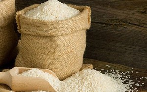 Giá gạo xuất khẩu Việt Nam giảm về thấp nhất trong nhóm các nước xuất khẩu gạo chủ lực